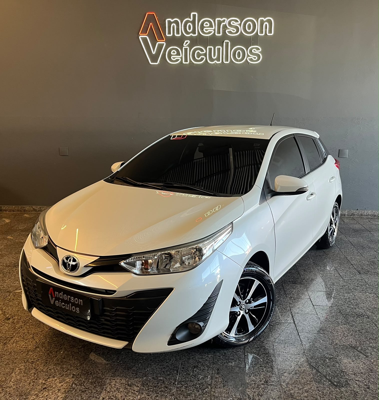 Toyota Yaris 2020 à venda
